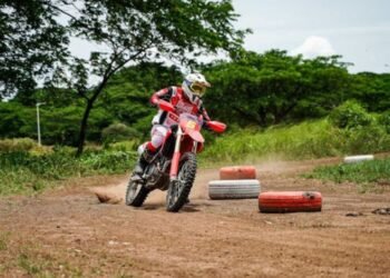 Eli Tomac Injury Update Tampa