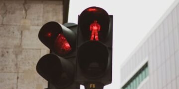 How to Beat a Red Light Camera Ticket