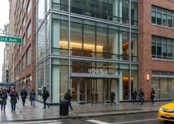909 3rd Avenue New York