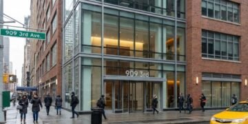 909 3rd Avenue New York