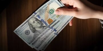 How Much Is 20 USD In GBP