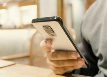 How Much Is Cell Phone Ticket California Now