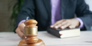 Is Florida A Right To Work State? Easy Legal Breakdown