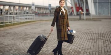 Fiancé Visa vs Spouse Visa