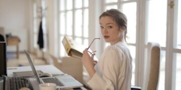 How Long is Maternity Leave in Illinois