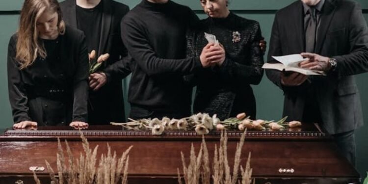 How to Pay for a Funeral With No MoneyPractical Help