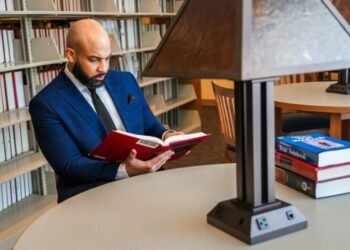 How to Research nizar fathallach saleh abdelfattah Legally