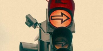 New York Right Turn on Red Laws, Rules & Essential Tips