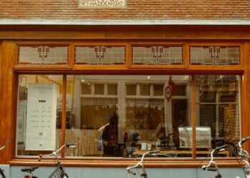 Can My Landlord Tell If I Vape Inside Easily