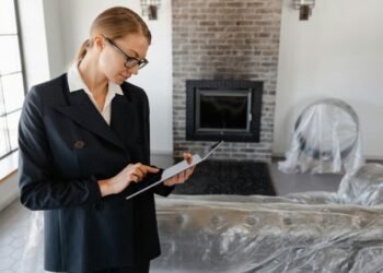 Is A Real Estate Attorney Cheaper Than A Realtor? Law Perspective