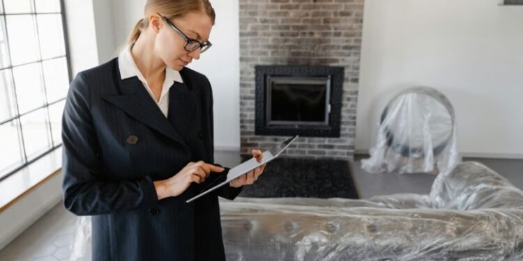 Is A Real Estate Attorney Cheaper Than A Realtor? Law Perspective