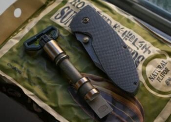 Can You Take Knives in Checked Luggage