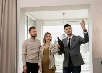 How Long Does It Take to Get a Real Estate License?