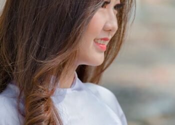 Is Catfishing a Crime?Legal & Real-Life Guide Explained 