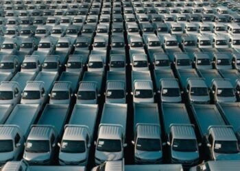 What Is a Non Commercial Vehicle