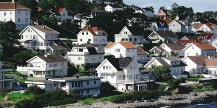 What is STR in Real Estate