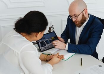 What Tools Do Lawyers Use in Modern Law Firms